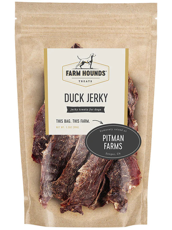 Farm Hounds dehydrated duck jerky treats are made in the USA and sourced from 100% premium duck muscle meat. Treats are free of salt, sugars, fillers, chemicals, and preservatives.