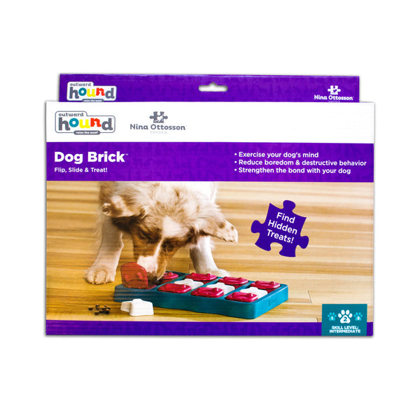 The Dog Brick puzzle game will keep your dog entertained for hours. Hide their favorite snacks inside the three different treat compartments, so they will have to use their natural hunting skills to seek out the hidden snacks.