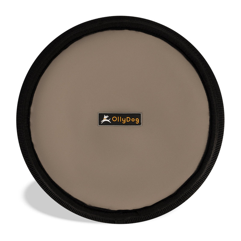 The pup-approved Olly Dog Flyer Disc is made from 100% recycled material that is durable and non-toxic. The soft and lightweight material makes it easy on dog teeth and gums. Ideal for tug-of-war or a game of fetch on land or water.