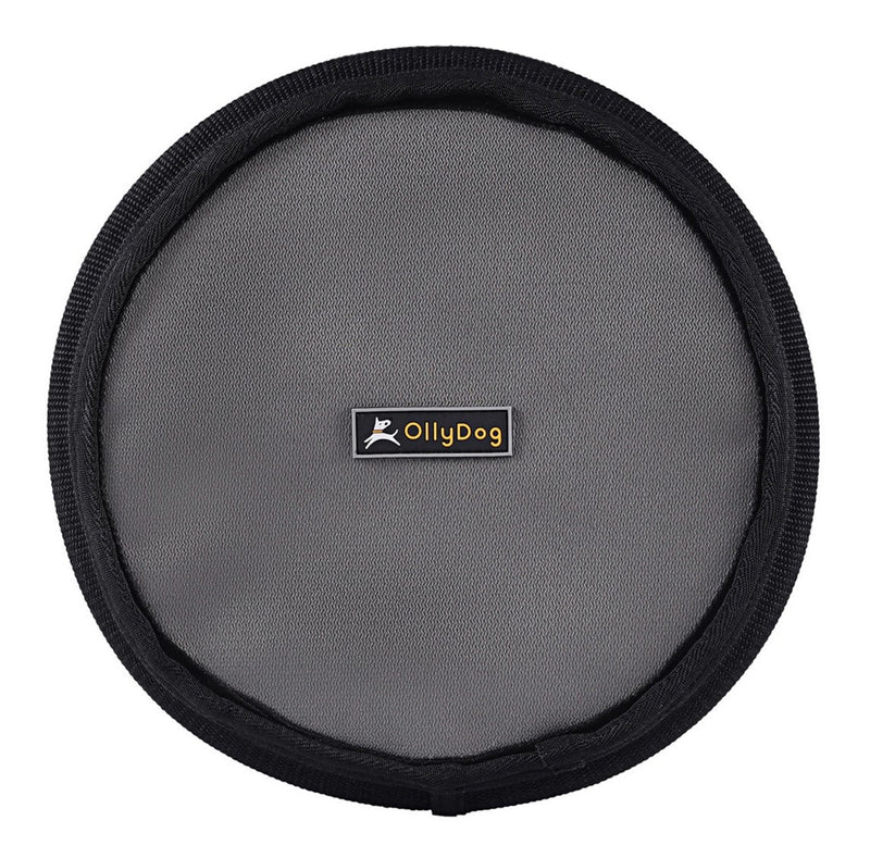 The pup-approved Olly Dog Flyer Disc is made from 100% recycled material that is durable and non-toxic. The soft and lightweight material makes it easy on dog teeth and gums. Ideal for tug-of-war or a game of fetch on land or water.