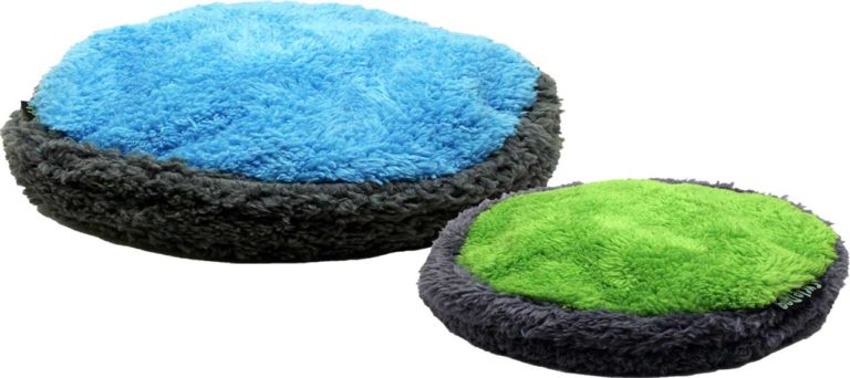 The Fuzzies! Flyer dog toy is perfect for an indoor game of frisbee. This durable and soft dog toy is eco-friendly and made in the USA. It features a Duraplush 2-ply bonded outer material, Stitchguard internal seams, and eco-fill recycled filling. Toy does not contain an internal squeaker.
