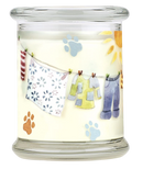 Pet House candles are hand-poured, and made from 100% natural, dye-free soy wax. Comes in an 8.5 oz. glass jar. Fragrance profile is a classic, crisp, and clean laundry fragrance combined with fruity accents.